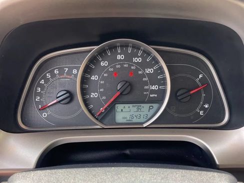 Used 2013 Toyota RAV4 XLE AWD/4WD image 3