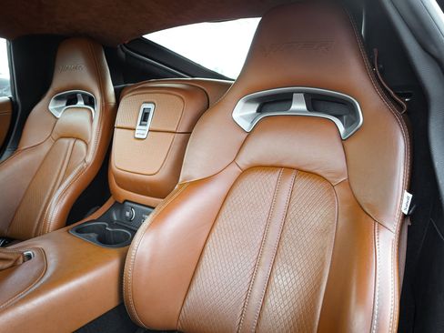 Used 2013 SRT Viper GTS w/ GTS Laguna Interior Pkg RWD image 19