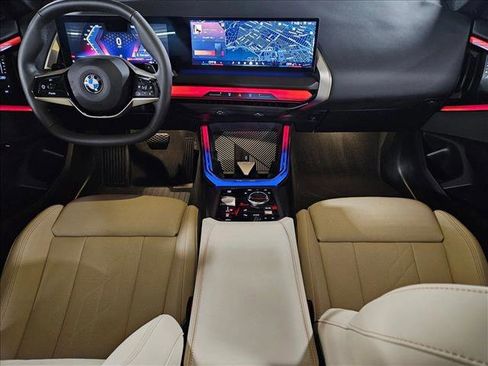 Used 2025 BMW X3 xDrive30i w/ Premium Package image 19