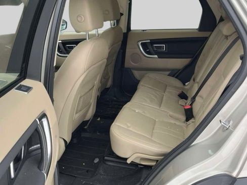 Used 2017 Land Rover Discovery Sport HSE image 5
