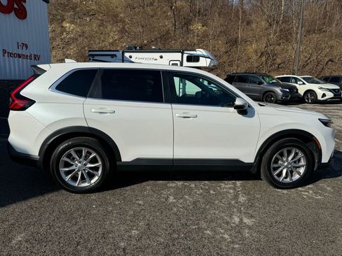 Used 2023 Honda CR-V EX-L image 8