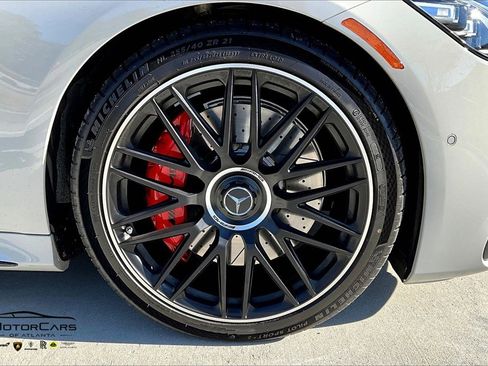 Used 2025 Mercedes-Benz S 63 AMG S image 32