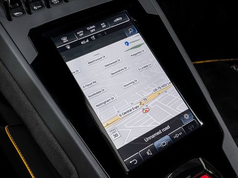 Used 2023 Lamborghini Huracan EVO image 28