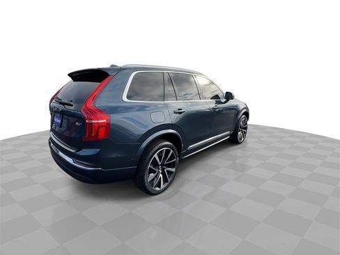 Used 2024 Volvo XC90 B6 Plus w/ Protection Package Premier image 8