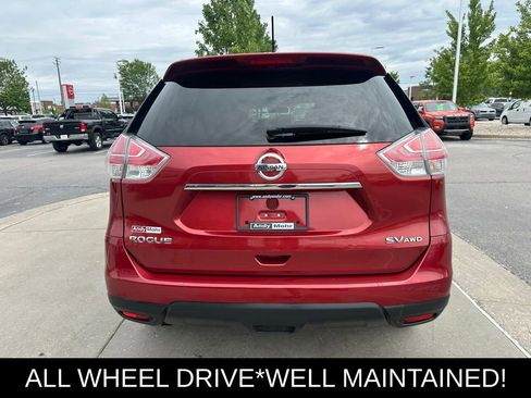 Used 2016 Nissan Rogue SV AWD/4WD image 9