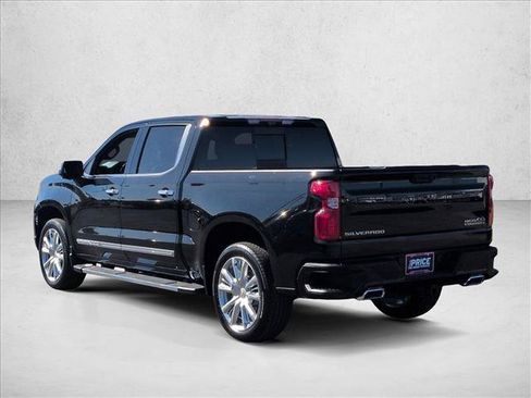 Certified 2024 Chevrolet Silverado 1500 High Country w/ Technology Package AWD/4WD image 6