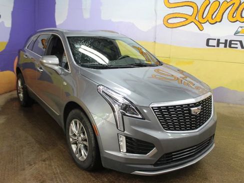Used 2021 Cadillac XT5 Premium Luxury w/ LPO, Floor Liner Package AWD/4WD image 2