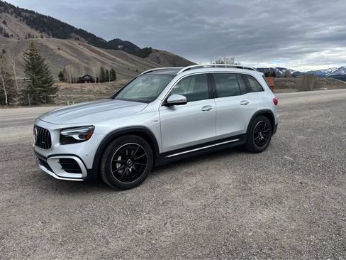 Used 2024 Mercedes-Benz GLB 35 AMG 4MATIC image 5