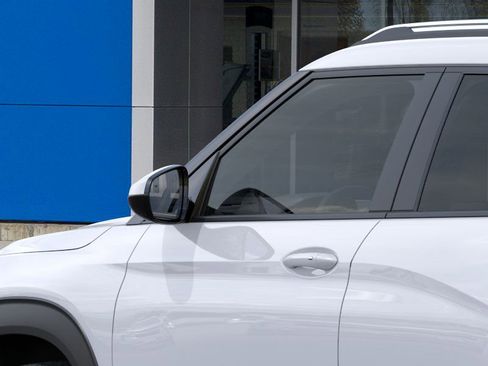 New 2026 Chevrolet TrailBlazer LT image 12