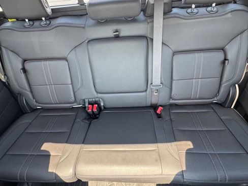 Used 2024 Chevrolet Silverado 1500 High Country w/ High Country Premium Package image 25