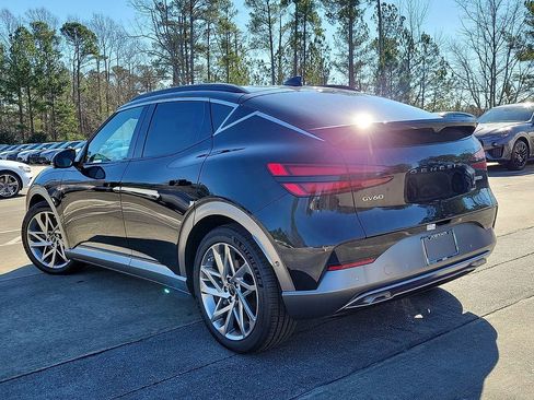 Used 2024 Genesis GV60 Advanced image 11