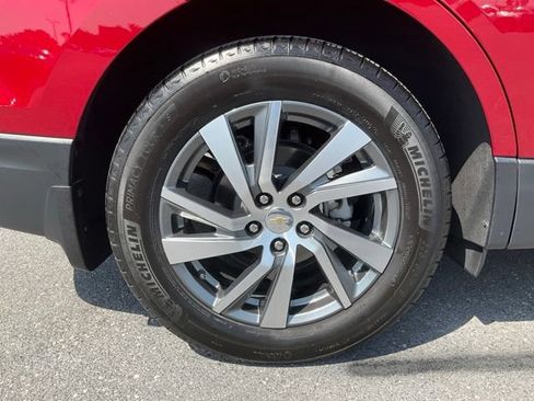 Used 2024 Chevrolet Equinox Premier AWD/4WD image 19