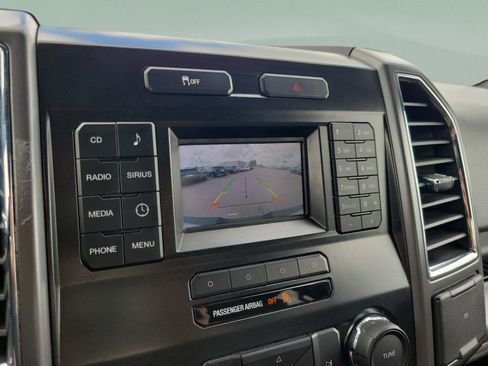 Used 2015 Ford F150 XLT w/ Equipment Group 301A Mid AWD/4WD image 29
