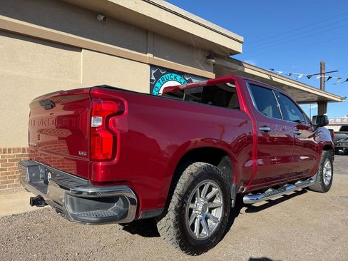 Used 2019 Chevrolet Silverado 1500 LTZ w/ LTZ Premium Package image 3