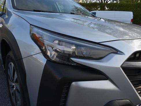 Used 2024 Subaru Outback Premium image 40