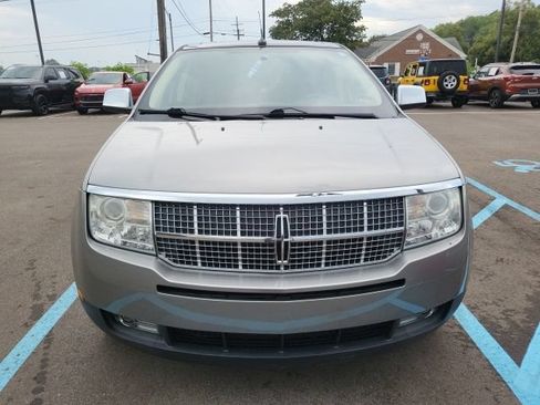 Used 2008 Lincoln MKX 2WD image 2