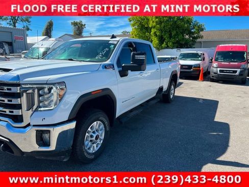 Used 2022 GMC Sierra 2500 SLE w/ SLE Convenience Package image 2