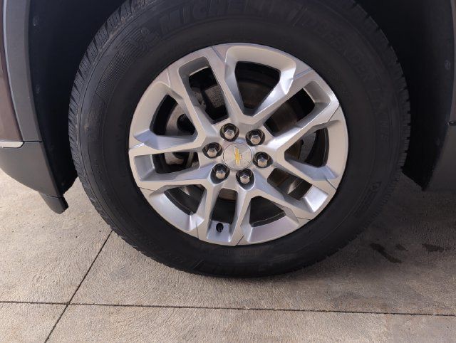 Used 2018 Chevrolet Traverse LT FWD image 25