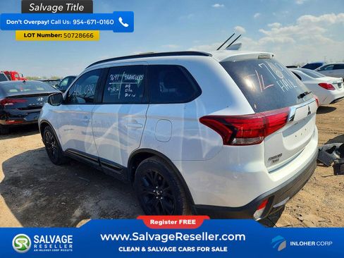 Used 2018 Mitsubishi Outlander FWD image 3
