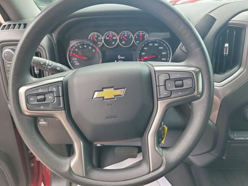 Used 2021 Chevrolet Silverado 1500 Custom w/ Safety Confidence Package AWD/4WD image 23