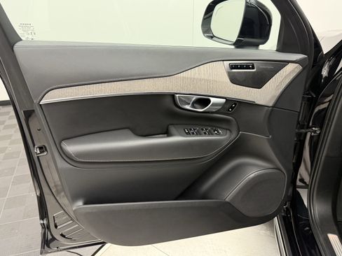 Certified 2023 Volvo XC90 B6 Ultimate w/ Protection Package Premier AWD/4WD image 10