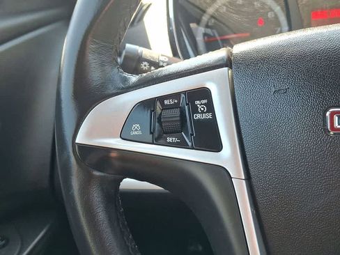 Used 2016 GMC Terrain SLE w/ Driver Alert Package I image 17