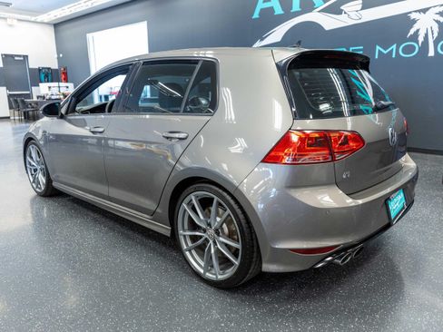 Used 2017 Volkswagen Golf 4-Door AWD/4WD image 8