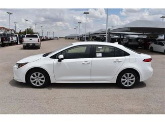 Certified 2022 Toyota Corolla LE FWD video 3