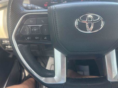 Used 2022 Toyota Tundra Capstone AWD/4WD image 29