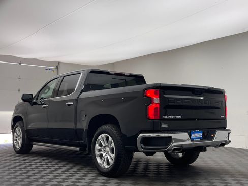 Used 2023 Chevrolet Silverado 1500 LTZ w/ LTZ Convenience Package II AWD/4WD image 11