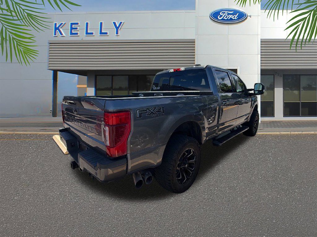 Used 2021 Ford F350 Lariat AWD/4WD image 3