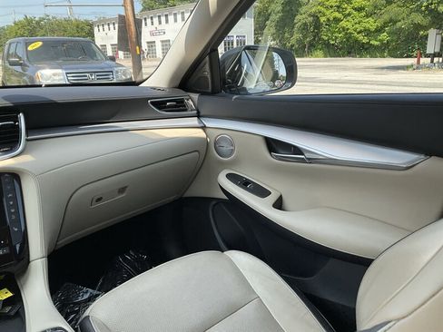 Used 2019 INFINITI QX50 Essential w/ Premium Heat Package AWD/4WD image 16