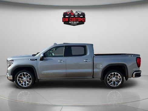 Used 2025 GMC Sierra 1500 SLT image 3