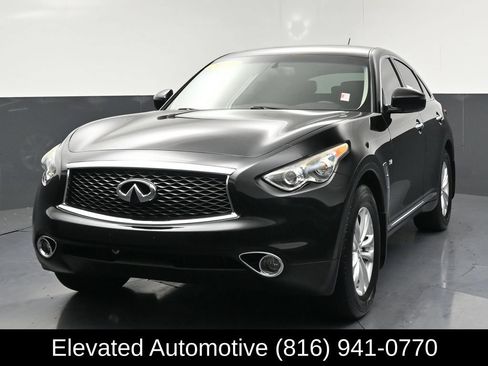 Used 2017 INFINITI QX70 AWD image 3