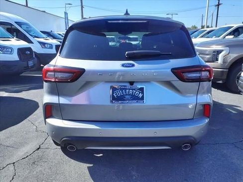 New 2024 Ford Escape ST-Line w/ Tech Pack #1 FWD image 3