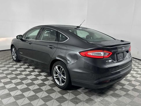 Used 2016 Ford Fusion Titanium FWD image 6