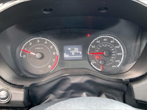 Used 2021 Subaru Crosstrek 2.0i image 18