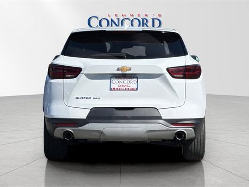 Used 2025 Chevrolet Blazer LT image 5