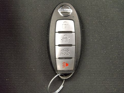 Used 2022 Nissan Sentra SV w/ Trunk Package FWD image 32