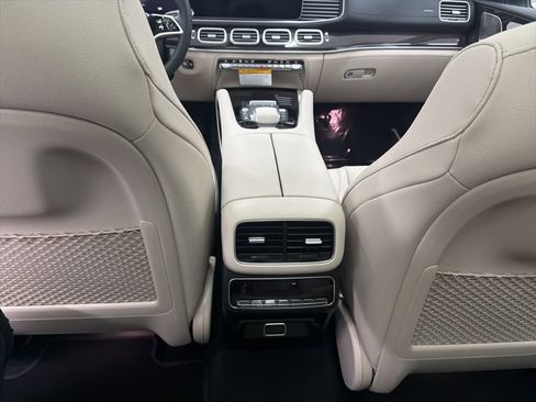 New 2026 Mercedes-Benz GLS 450 GLS 450 image 23