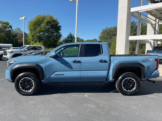 Used 2026 Toyota Tacoma TRD Off-Road AWD/4WD image 11