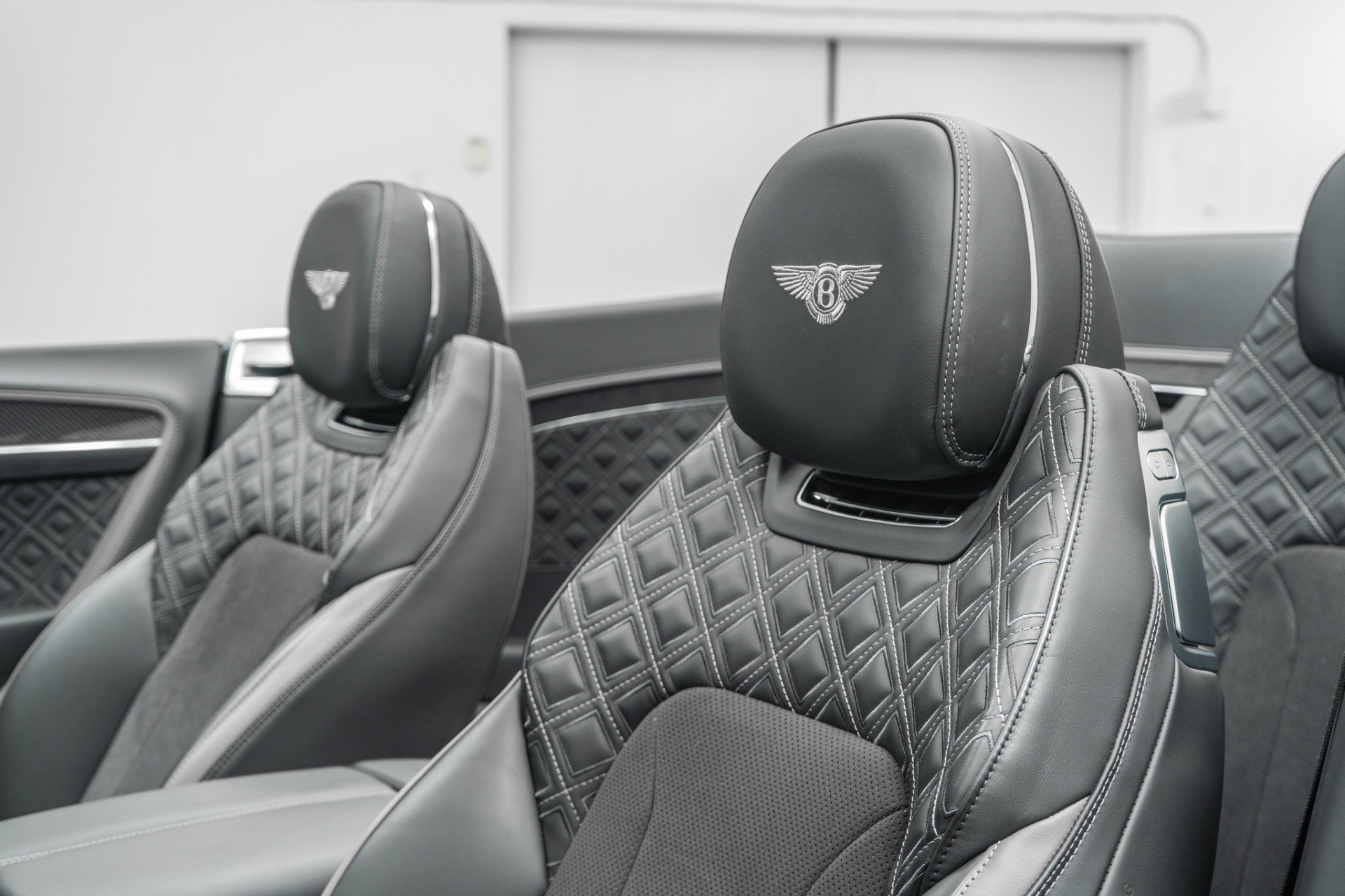 Used 2024 Bentley Continental GT Speed AWD/4WD image 28