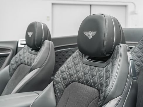 Used 2024 Bentley Continental GT Speed AWD/4WD image 28