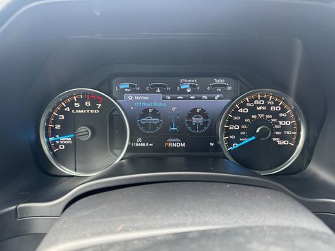 Used 2017 Ford F150 Limited image 18