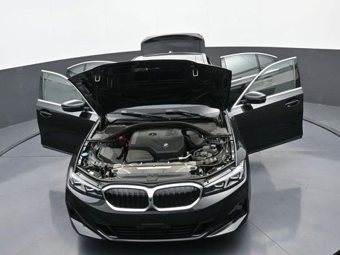 Used 2024 BMW 330i xDrive Sedan w/ Premium Package image 39