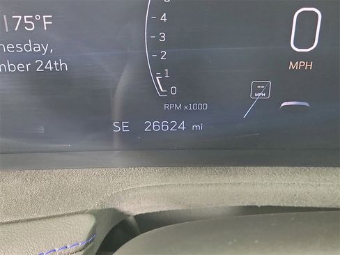 Certified 2024 Cadillac XT4 Sport image 25