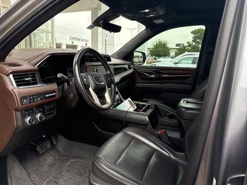 Used 2022 GMC Yukon Denali w/ Denali Ultimate Package image 5