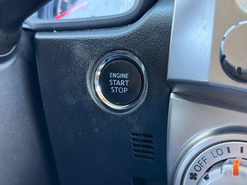 Used 2024 Toyota 4Runner SR5 Premium w/ Moonroof Package AWD/4WD image 8
