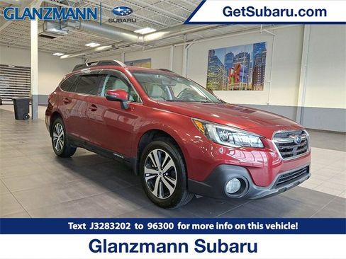 Used 2018 Subaru Outback 2.5i Limited image 1