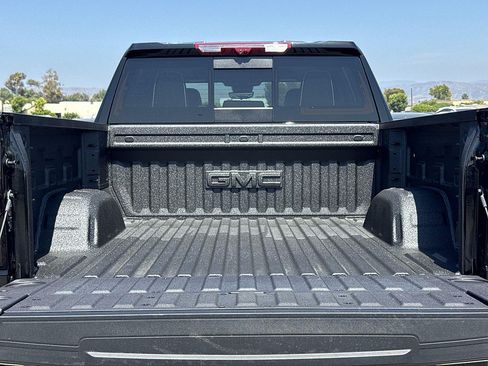 New 2026 GMC Sierra 1500 AT4X AWD/4WD image 27